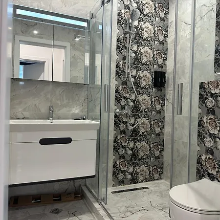 лукс тераса първа линия Sarafovo