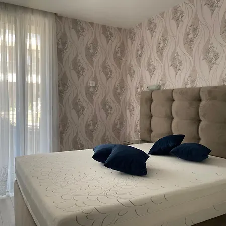 лукс тераса първа линия