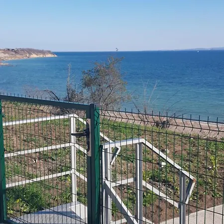 лукс тераса първа линия * Сарафово