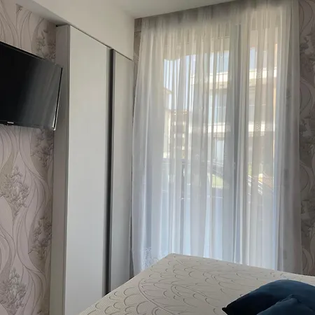 лукс тераса първа линия Сарафово